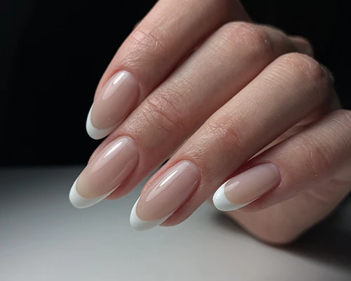 MANICURE
