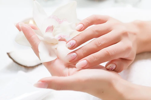 MANICURE